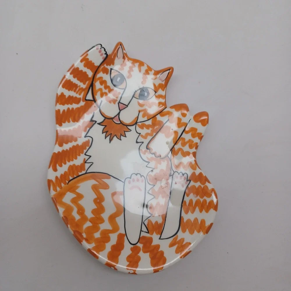 Cats by Nina Lyman Orange Tabby Ceramic Trinket Dish Figural Cat Plate 6 Inch